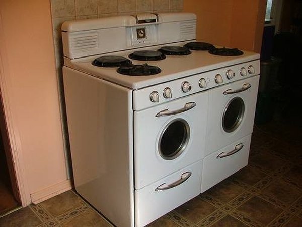 Enameled gas-burning stove