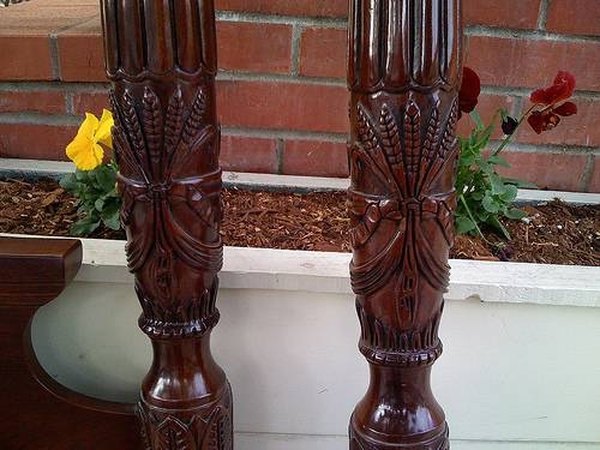 VIctorian bed frame detail