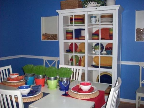 Bright Dining Room