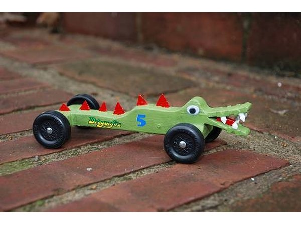 Alligator pinewood derby car ready to race.