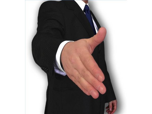 A good school psychologist should posses excellent comunication skills.