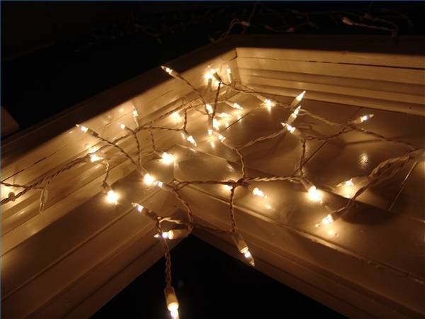 white lights for corners