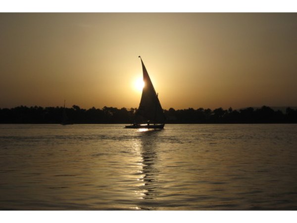 Longtime Sarasota residents, the owners of Key Sailing will regale you will tales into the night
