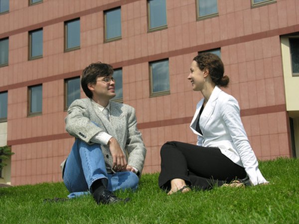 A good team leader communicates with his colleagues.