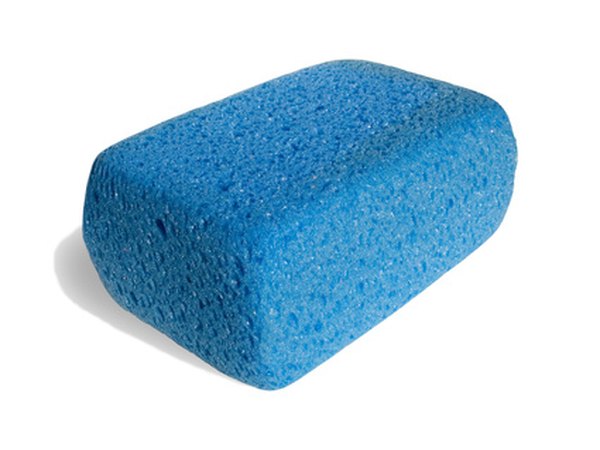 Soak sponges or rags in vinegar or lemon and water before storage.