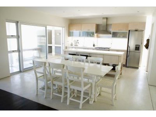 If you have a rectangular shaped dining room, an oval or rectangular dining table will fit best.