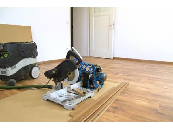 Miter saw on laminate floor