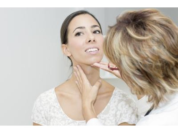 There are many symptoms of thyroid cancer.