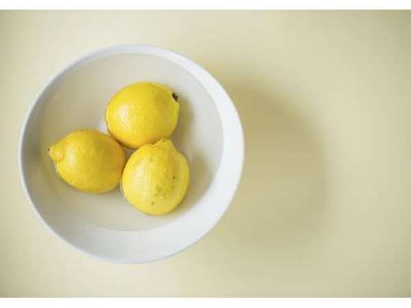 Drop fleas into a bowl of lemon juice to kill them.
