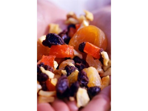 Mixed dehydrated fruit