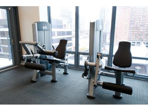 Nutritionists work in a variety of places.