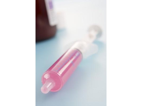 Medicine syringe