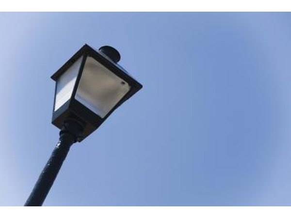 Lampposts are favorite front yard adornments for ranch style homes.