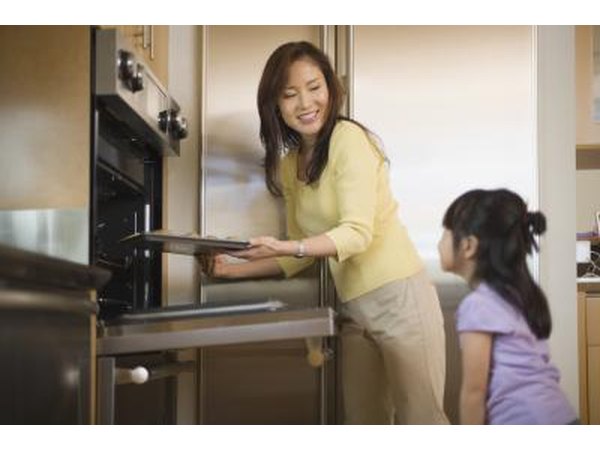 Baking cookies