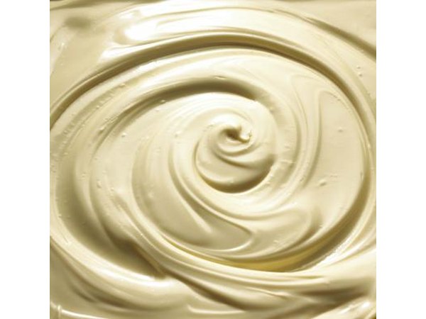 Melted white chocolate