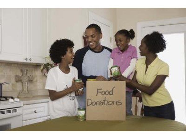 Family donating food