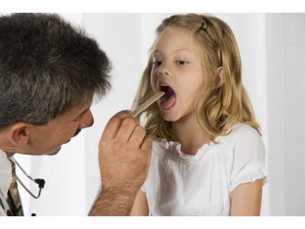 young girl with itchy throat
