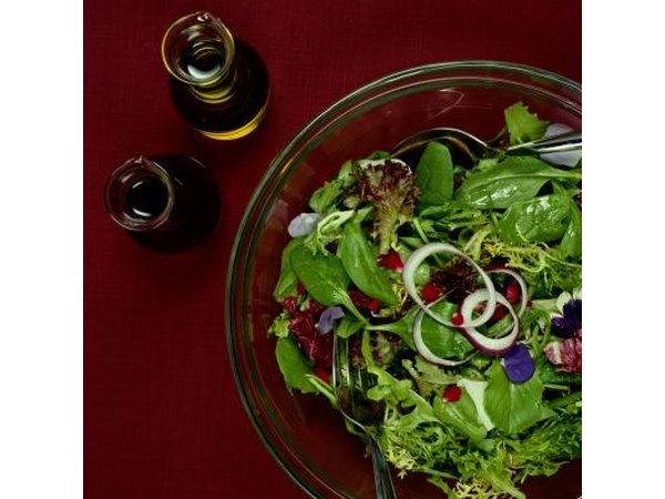 Balsamic, olive oil and salad