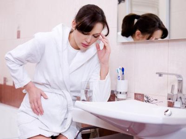 Vomiting and nausea may be symptoms of splenic aneurysm.