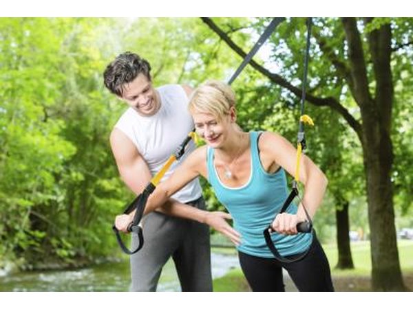 Fitness trainter with client