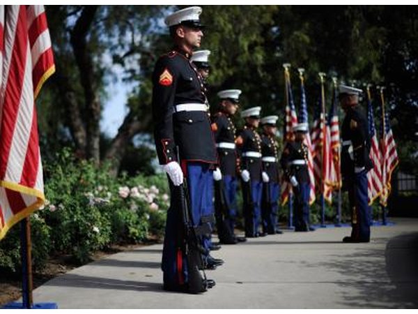 Marine Corps Battalion perform 21 gun salute