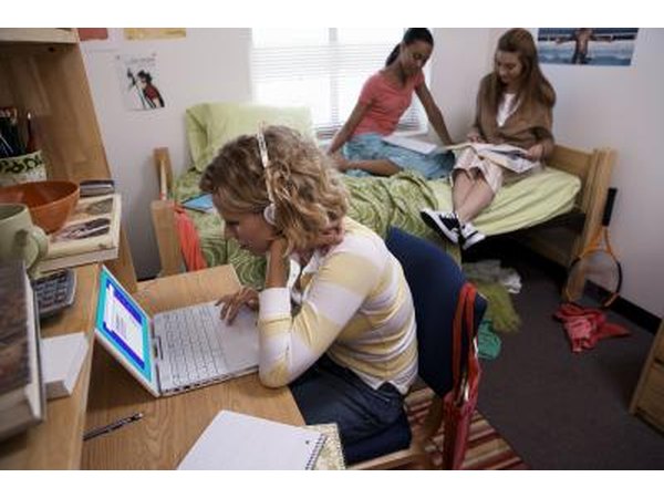People who live in close quarters, like college students may be at greater risk for meningitis.