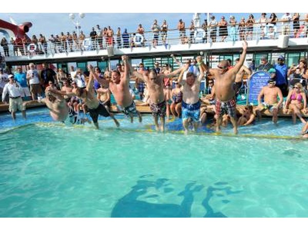 Belly flop competition on board cruise ship
