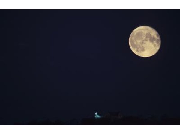Harvest moon theme.