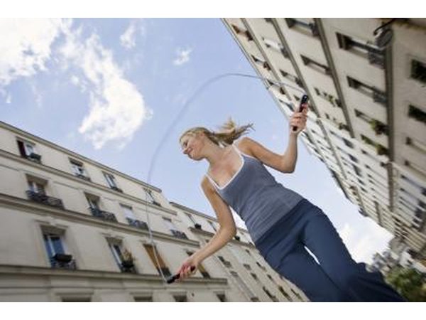 woman jumping rope