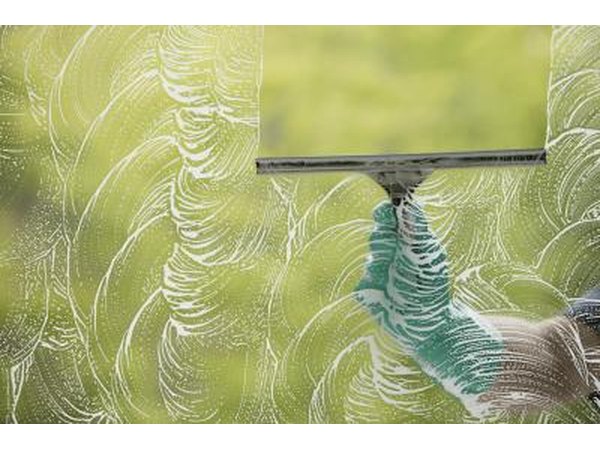 Painters can use a squeegee or dry paint brush to drag or comb a faux finish.