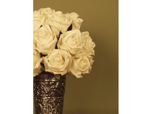 Roses are popular in bouquets on Valentine's Day and Mother's Day.