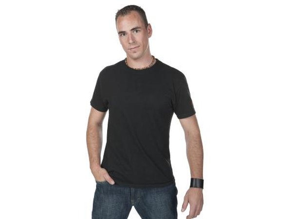 Choose a black or pastel T-shirt for your costume.