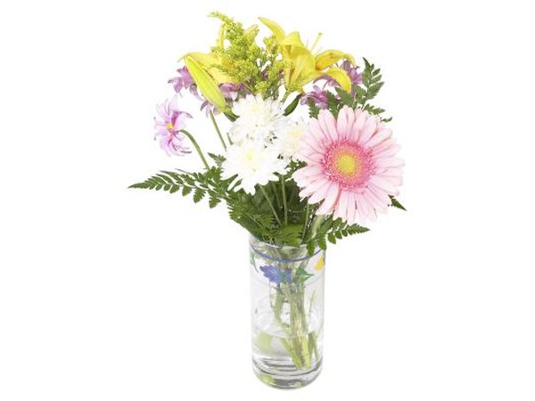 Peruvian lilies are also called alstroemeria.