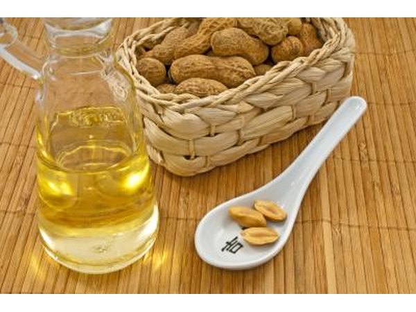Peanut oil and peanuts