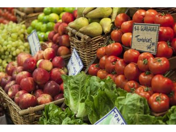Food critics may also review food stands and farmer's markets.