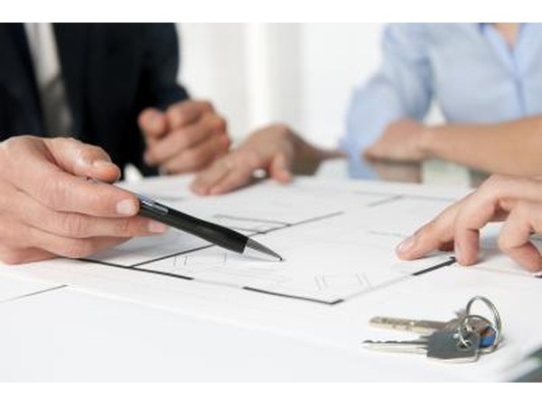The median annual salary for credit officers is $54,700