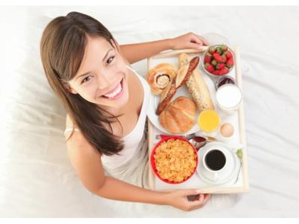 breakfast in bed for mom