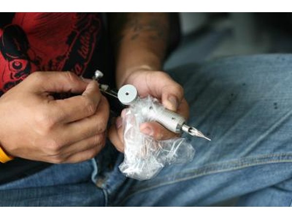 Clean instruments such as a tattoo gun.