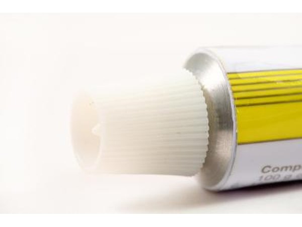 Lysine gel.