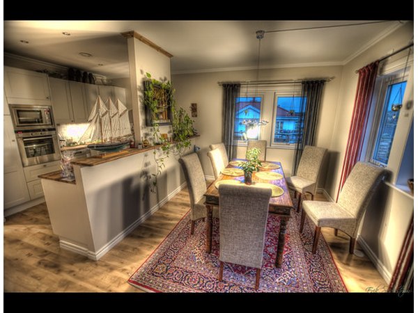 The rug is too small--no room for chairs.
