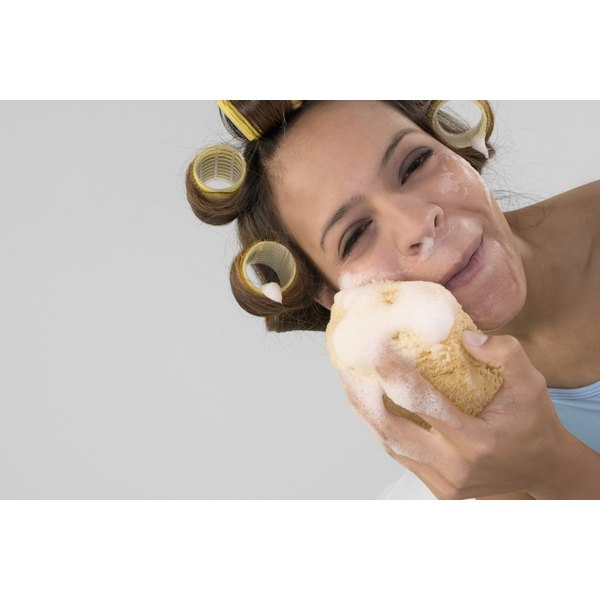 How to Get Loose Curls with Foam Rollers How to Get Loose Curls with Foam Rollers
