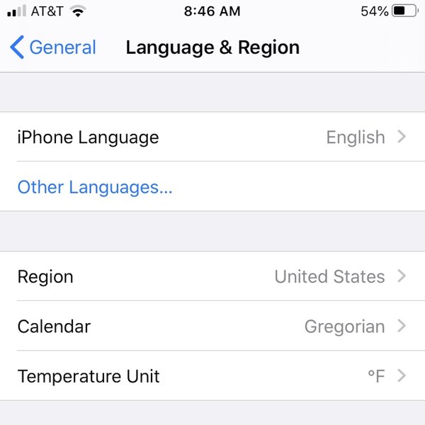Languages & Region iPhone language settings.