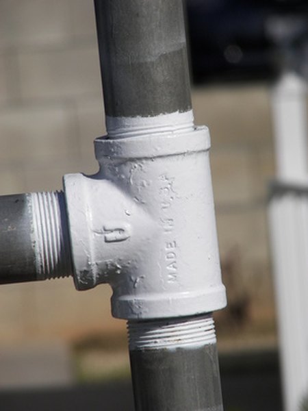 How To Replace A Galvanized Water Pipe Homesteady