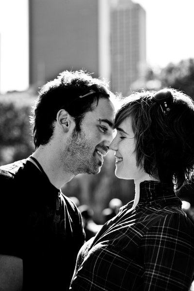 Romantic First Kiss Ideas Dating Tips 