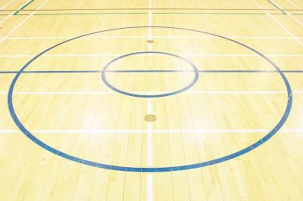 Difference Between College & Pro Basketball Courts | Live Well