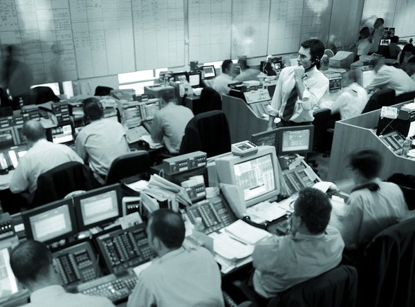 does after hours trading affect stock price