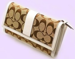coach wallets how
