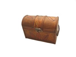 solid cedar raised panel blanket chest - by tooldad