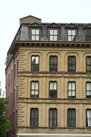 landlords bad report ehow orsillo fotolia stephen apartment unique building
