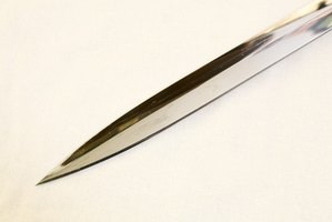 assassin creed hidden blade